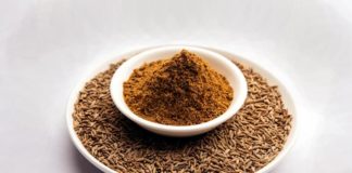 ఈ వంటింటి గింజల్లో రక్తపోటు, చక్కర నియంత్రించే గుణం.! Health benefits of Jeera or Cumin Seeds