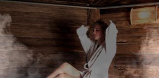 ఆవిరి గదిలో కూర్చోవడం వల్ల కలిగే ఆరోగ్య ప్రయోజనాలు తెలుసా? Steam Room Health Benefits