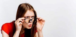 దూరదృష్టి: కారణాలు, లక్షణాలు, నివారణ మార్గాలు, చికిత్స - Hyperopia: Causes, Symptoms, Prevention, and Treatment Hyperopia