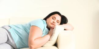 తిన్న తర్వాత పడుకోవడం మంచిదా.? కాదా.? - Lying Down After Eating: Good or Bad? Lying Down After Eating Good or Bad