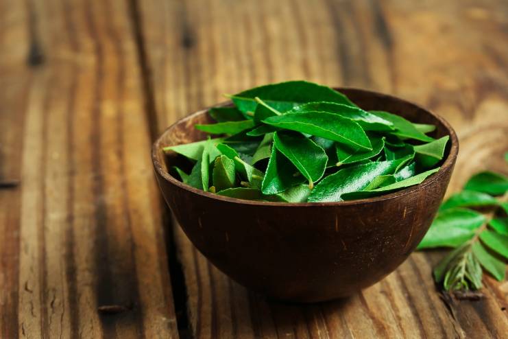 Curry leaves and coconut oil