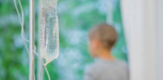 చిన్నారులలో లుకేమియా: కారకాలు, చికిత్స, నివారణ - Leukemia in Kids: Symptoms, Triggers, Evaluation, and Treatment Leukemia in Kids