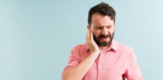 టిన్నిటస్ (చెవులలో శబ్దం): లక్షణాలు, కారణాలు, చికిత్స - Tinnitus (Ringing in the Ears): Symptoms, causes, and treatment Tinnitus Ringing in the Ears