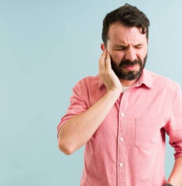 టిన్నిటస్ (చెవులలో శబ్దం): లక్షణాలు, కారణాలు, చికిత్స Tinnitus Ringing in the Ears