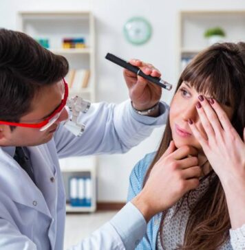 కెరటోకోనస్: లక్షణాలు, కారకాలు మరియు చికిత్స Keratoconus symptoms