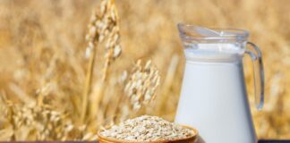 వోట్ మిల్క్: పోషకాలు, ప్రయోజనాలు మరియు దుష్ఫ్రభావాలు - Oat Milk- Nutrients, Health Benefits, and More Oat Milk