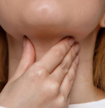 స్వరాన్ని, గొంతును పరిరక్షించుకోండి ఇలా.! Vocal Wellness_ Strategies to Avoid Throat Problems