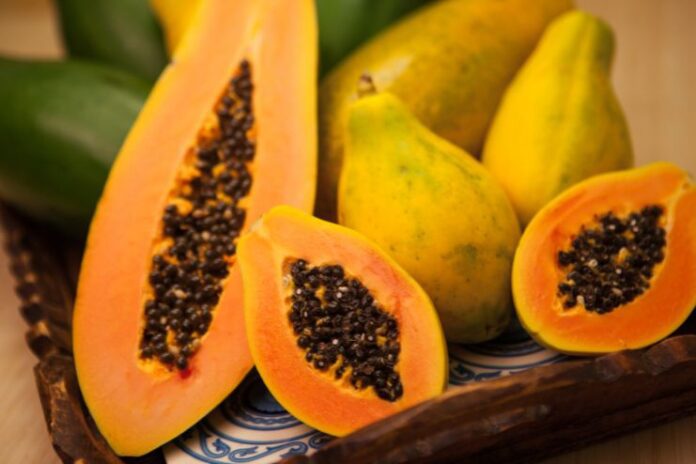 Papaya Seeds-Health Secrets and How to Use Them