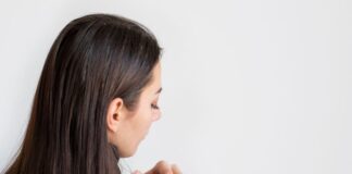 చుండ్రు: రకాలు, నివారణలు, సహజ పద్దతులు, చికిత్సలు - Dandruff and its Types: Prevention, Natural Remedies, Treatments dandruff