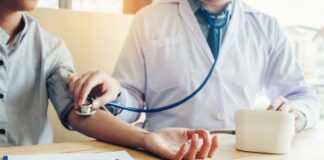 డయాస్టొలిక్ రక్తపోటును తగ్గించేందుకు 17 చిట్కాలు - 17 tips for lowering Diastolic blood pressure tips for lowering Diastolic blood pressure