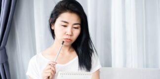 రుతుస్రావం ఆలస్యానికి సాధారణ కారణాలు? ఏమి చేయాలి? - Missing Your Period?: 11 Possible Explanations for late period Missing Your Period__ 11 Possible Explanations for late period