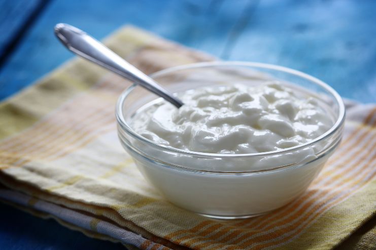 Natural yogurt