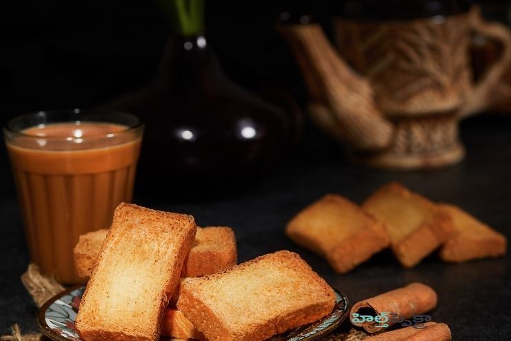 Social Settings and Timing