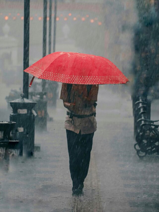 వర్షకాలంలో తీసుకోవాల్సిన ముఖ్యమైన జాగ్రత్తలు