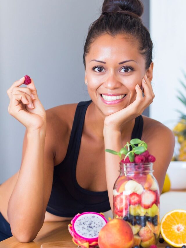 వర్షాకాలంలో రోగనిరోధక శక్తిని అందించే పండ్లు