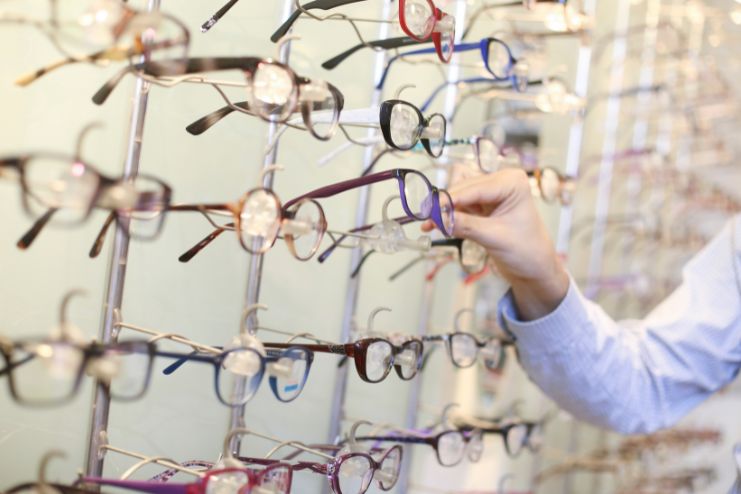 Choose the right eyewear for you
