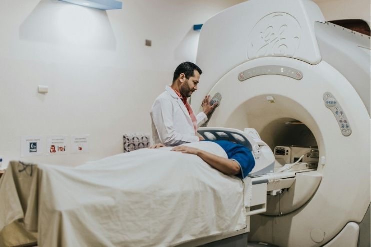 Diagnosis of Abdominal aortic aneurysm