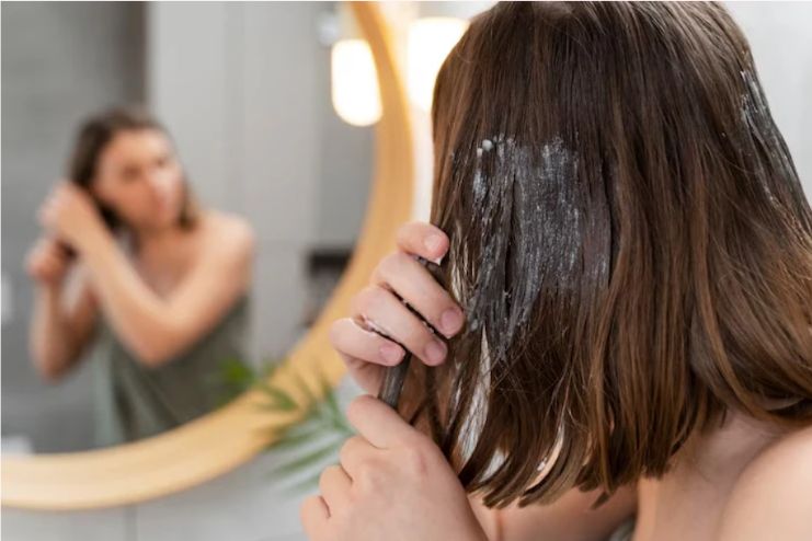 benefits of applying oil to hair in winter