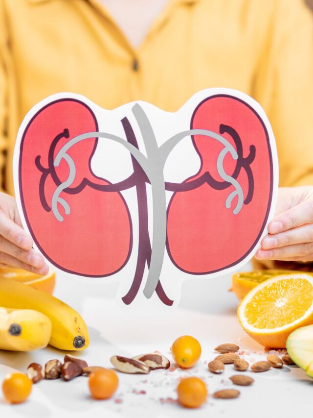 కిడ్నీ బాధితులు దూరంగా ఉంచాల్సిన అహారాలు ఇవే!