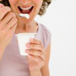 Nutrients in plain yogurt