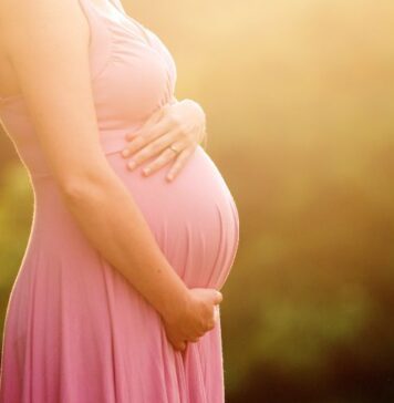 అమ్మతనం (గర్భం) అపోహల వెనుక ఉన్న అసలు నిజం The Truth Behind Popular Pregnancy Misconceptions